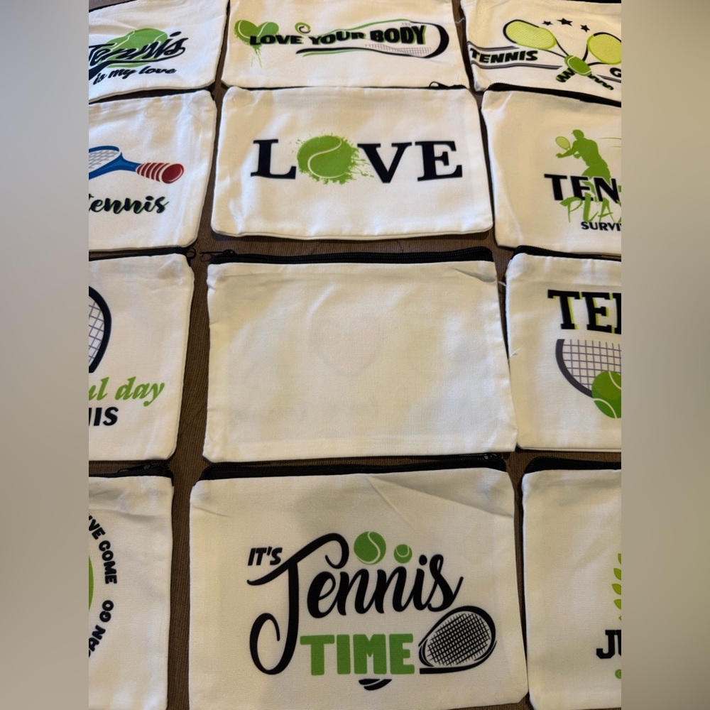 Tennis Goodies  - Bags, Racquet Butt Stickers, Kiss Stickers - Picture 3 of 7